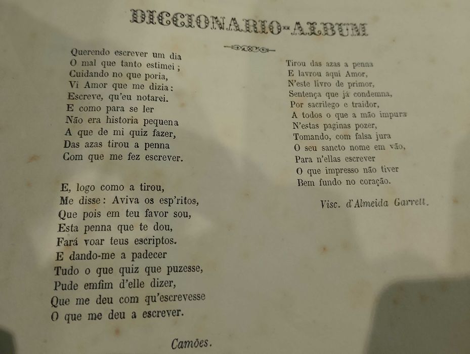 Dicionário álbum Luís de Camões 1ª edição "O Álbum do Coração"