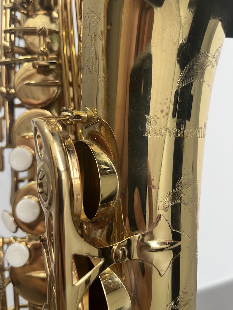 Saxofone alto Trevor James