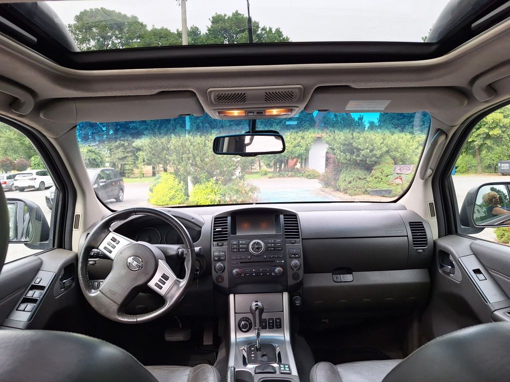 Nissan Navara V6 231kM, automat, 4×4, Nawara 2013