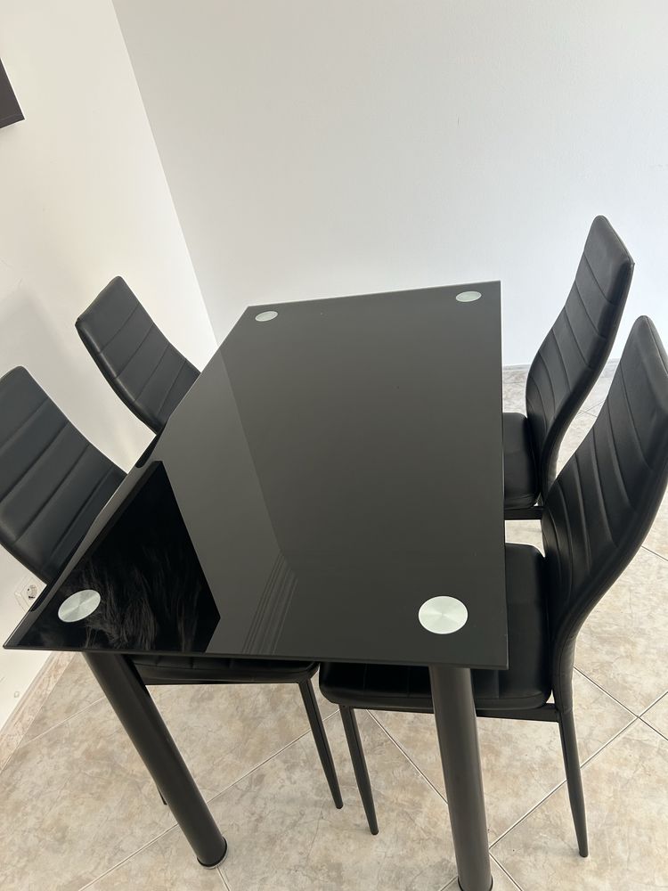 Mesa de jantar + cadeiras