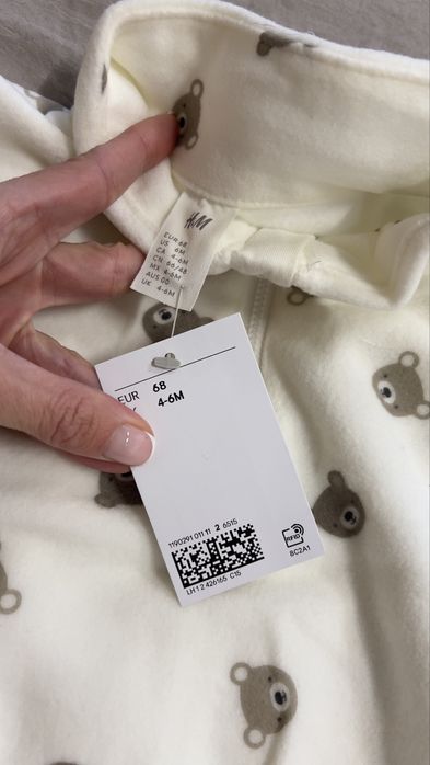 Дитячий флісовий костюмчик H&M 68 розмір з носочками