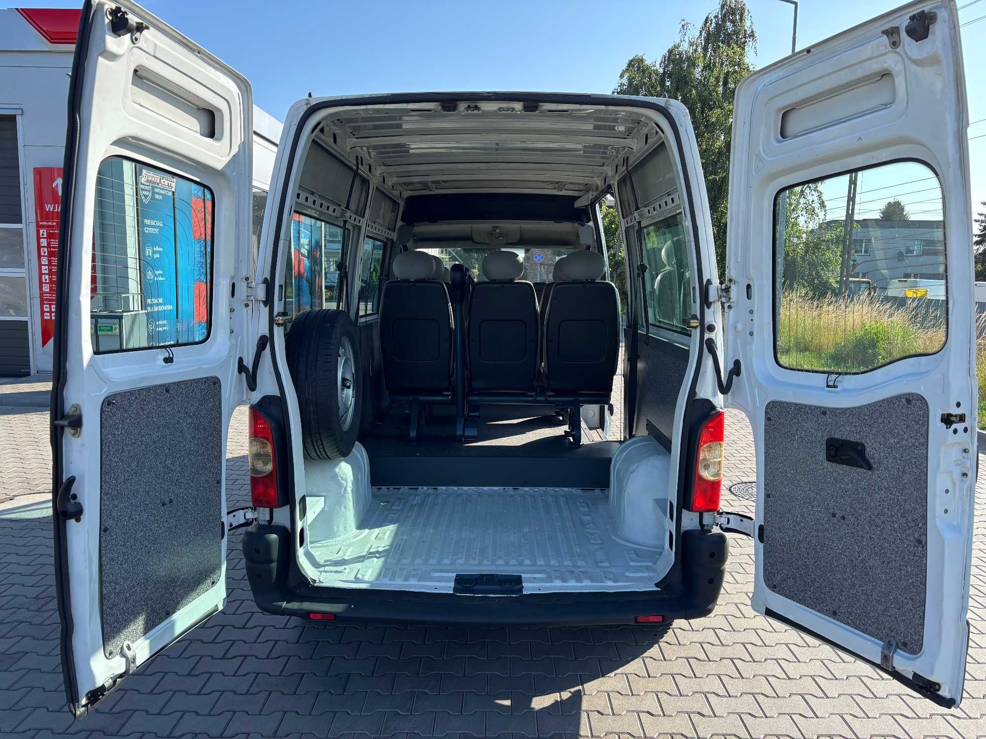 RENAULT MASTER II 9 osobowy stan bardzo dobry