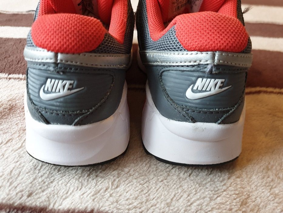 Buty Nike roz 36 dł. wkładki 23cm