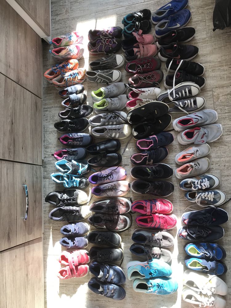 Дитяче оригінальне взуття оптом з Єропи 90пар опт Nike Adidas Asics