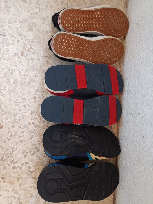 Lote sapatilhas (Vans, Le Coq Sportif, Tommy Hilfiger)
