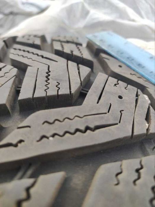 Продам шини Hankook