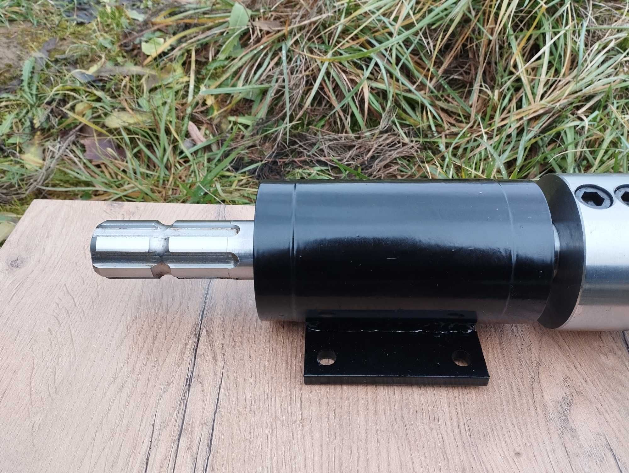 Świder do drewna / łuparka świdrowa do ciągnika WOM / stożek 90mm
