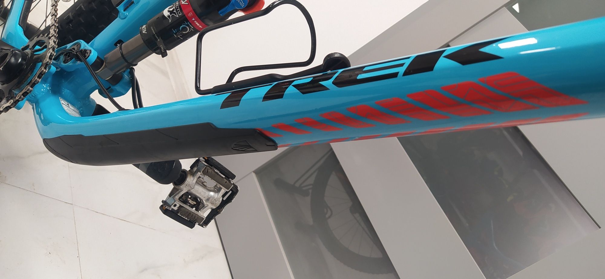 Trek Remedy 9 nie Scott Cube wysyłka