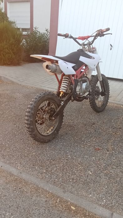 Pit bike tox 125cc racing