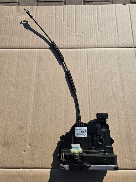 Zamek Drzwi Lewy Przód Opel Meriva B EUROPA 6 Pinów Symbol EE