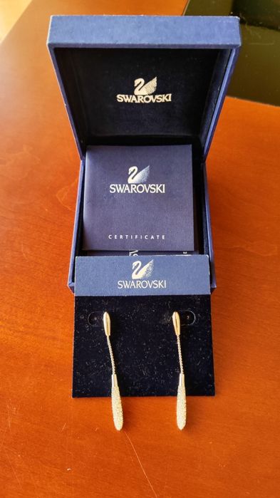 Brincos Swarovskii