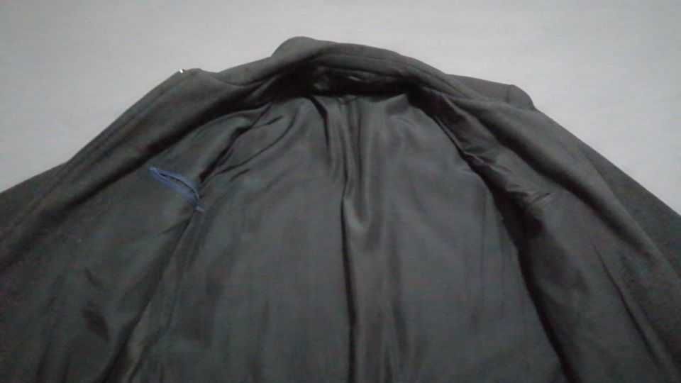 Casaco preto com fecho, homem, M/L