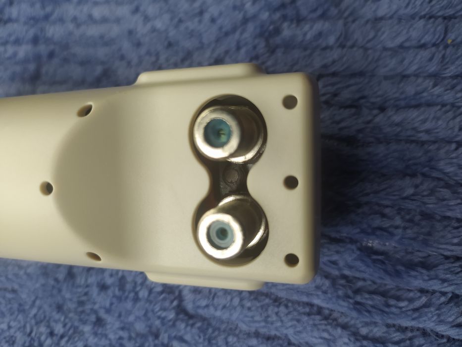 konwerter satelitarny Corab C120TWN – Universal Twin Digital LNB