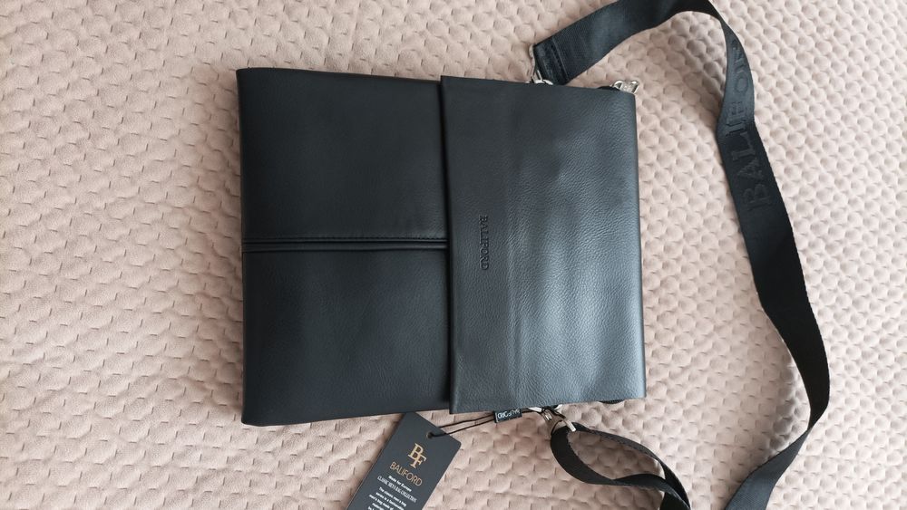 Шкіряна чоловіча сумка