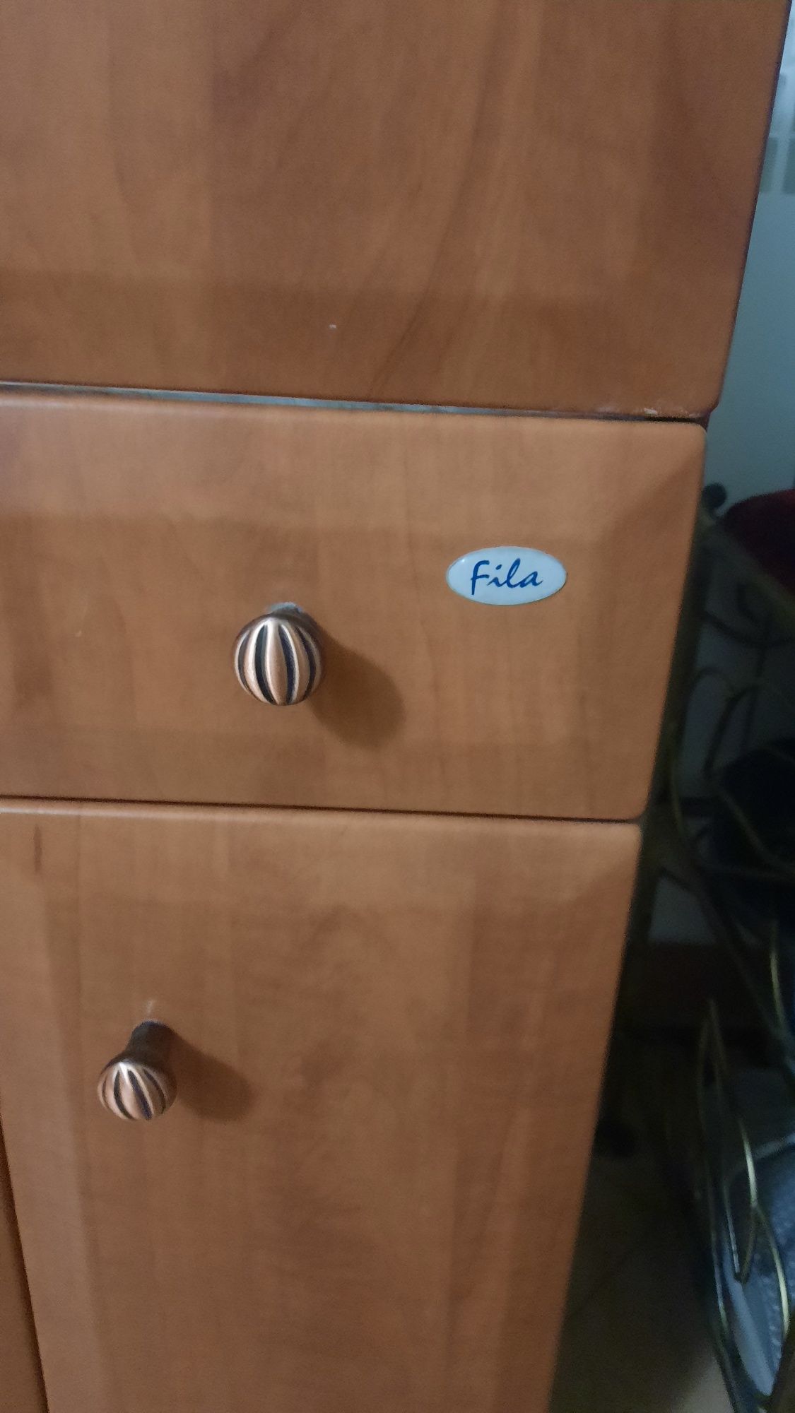Szafka łazienkowa pod umywalkę