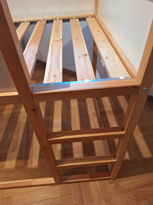 Sprzedam dwustronne łóżko, biały/sosna, 90x200 cm, IKEA - KURA