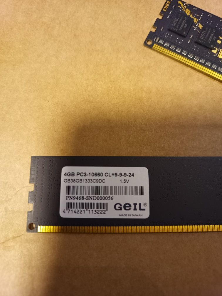 Geil Black Dragon DDR3 4x4GB 1333 MHz.