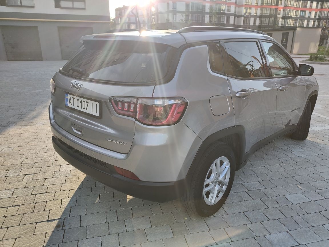JEEP COMPASS 2018 року