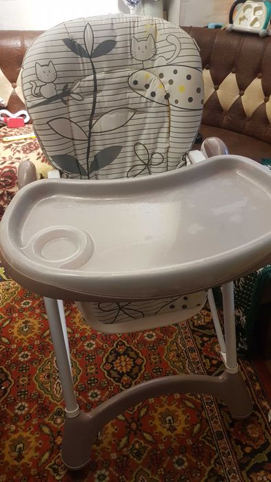 Продам стульчик для кормления