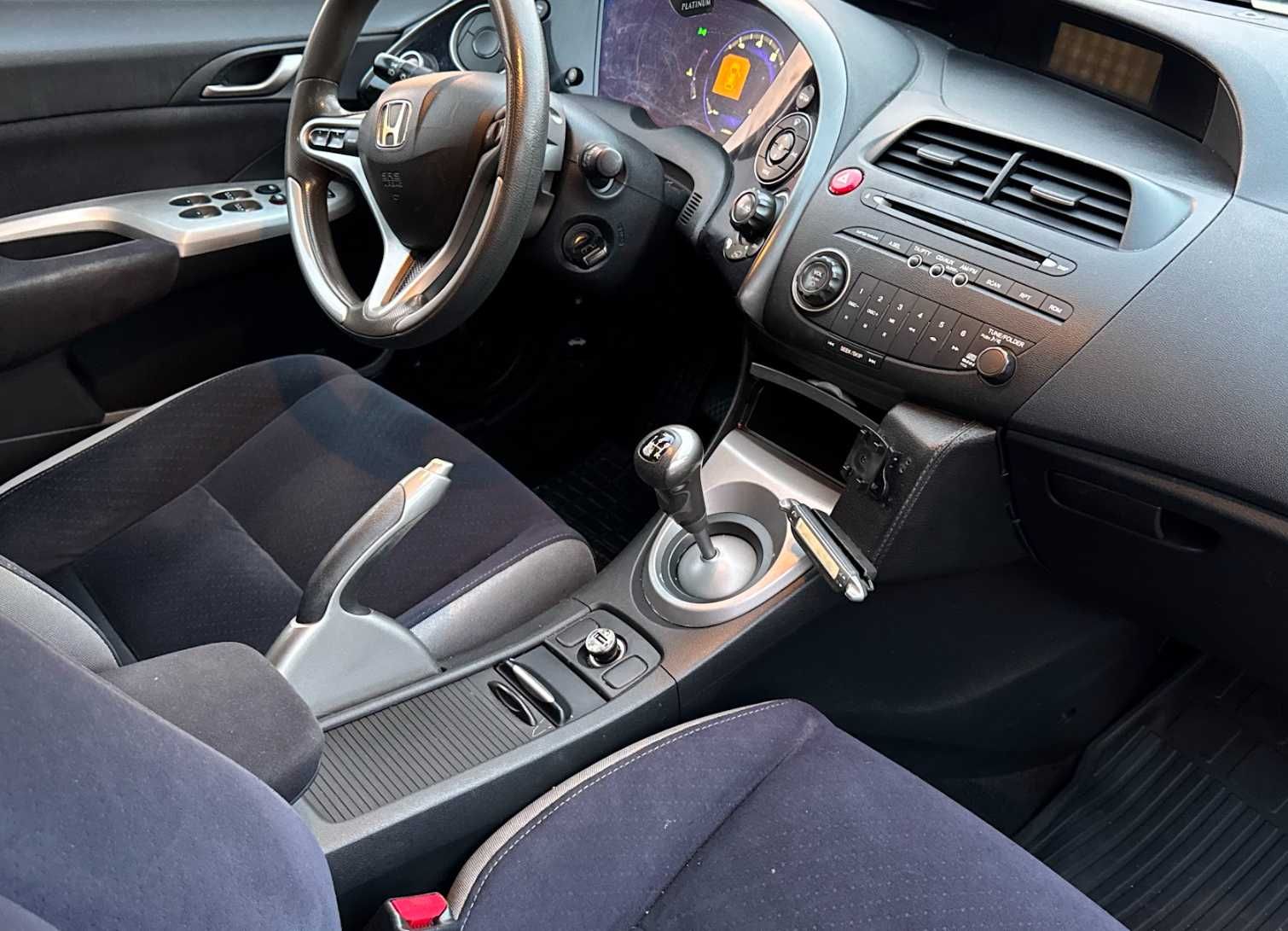 Honda Civic 8 UFO 1.8 140km