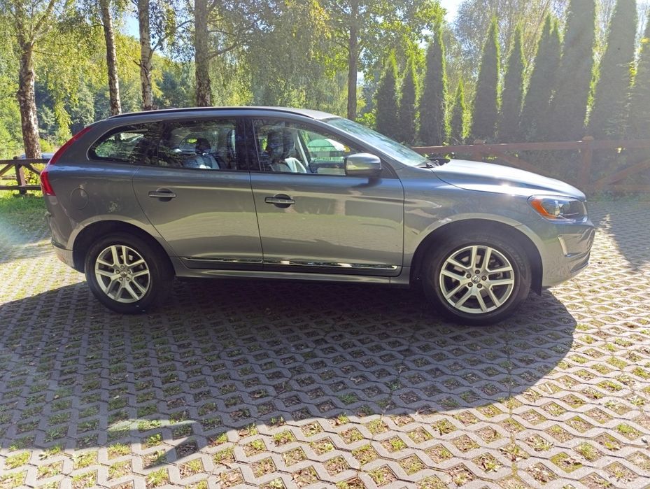 VOLVO XC60 2.0T5 245KM Stan bardzo dobry !!!