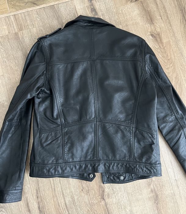 Шкіряна куртка