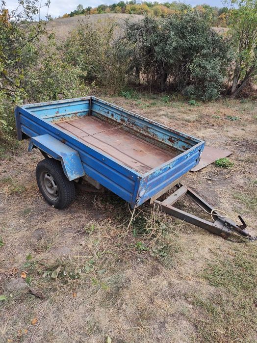 Причіп для легкового авто.