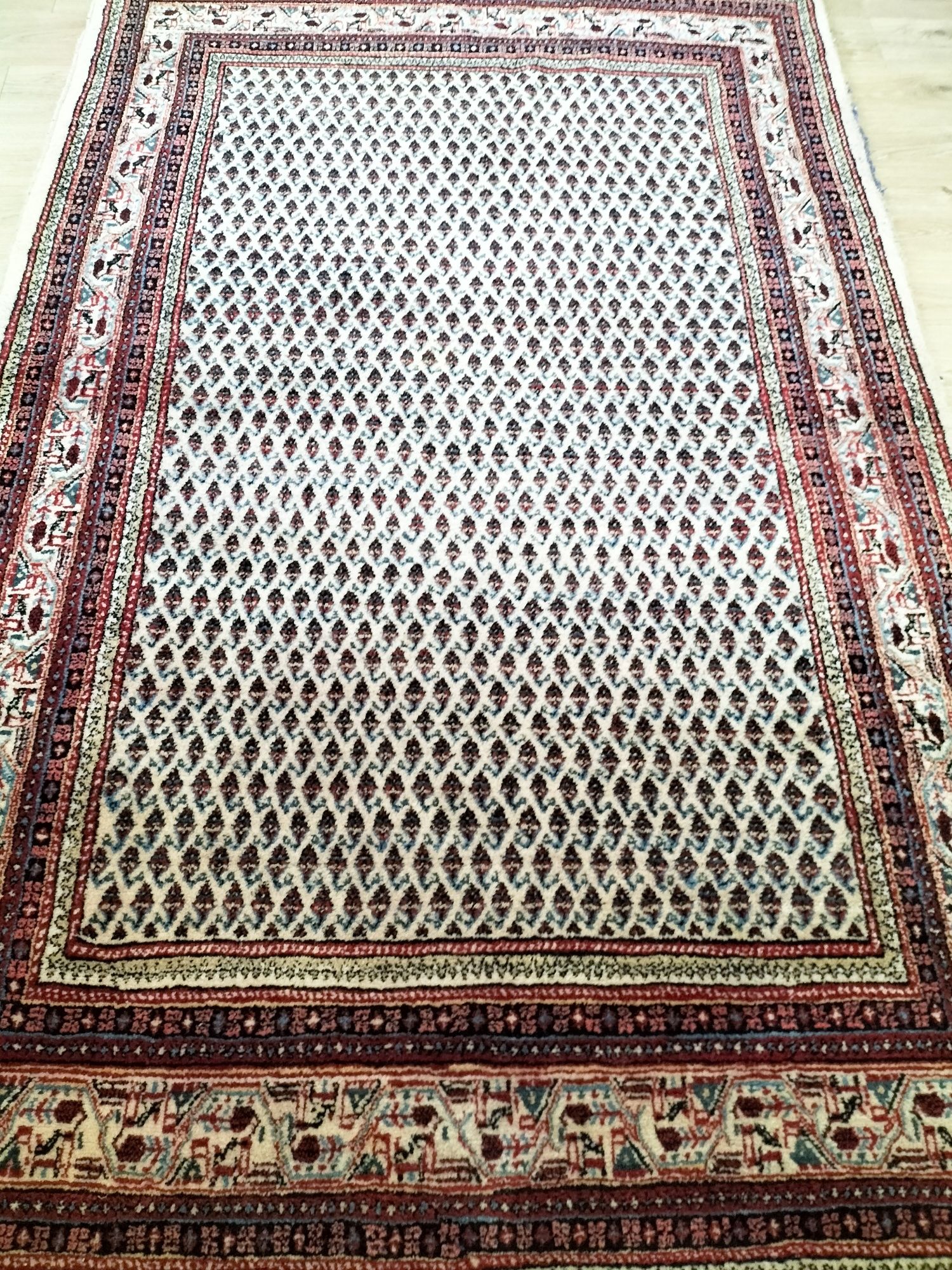 Irański ręcznie tkany wełniany dywan Mir 160x260cm