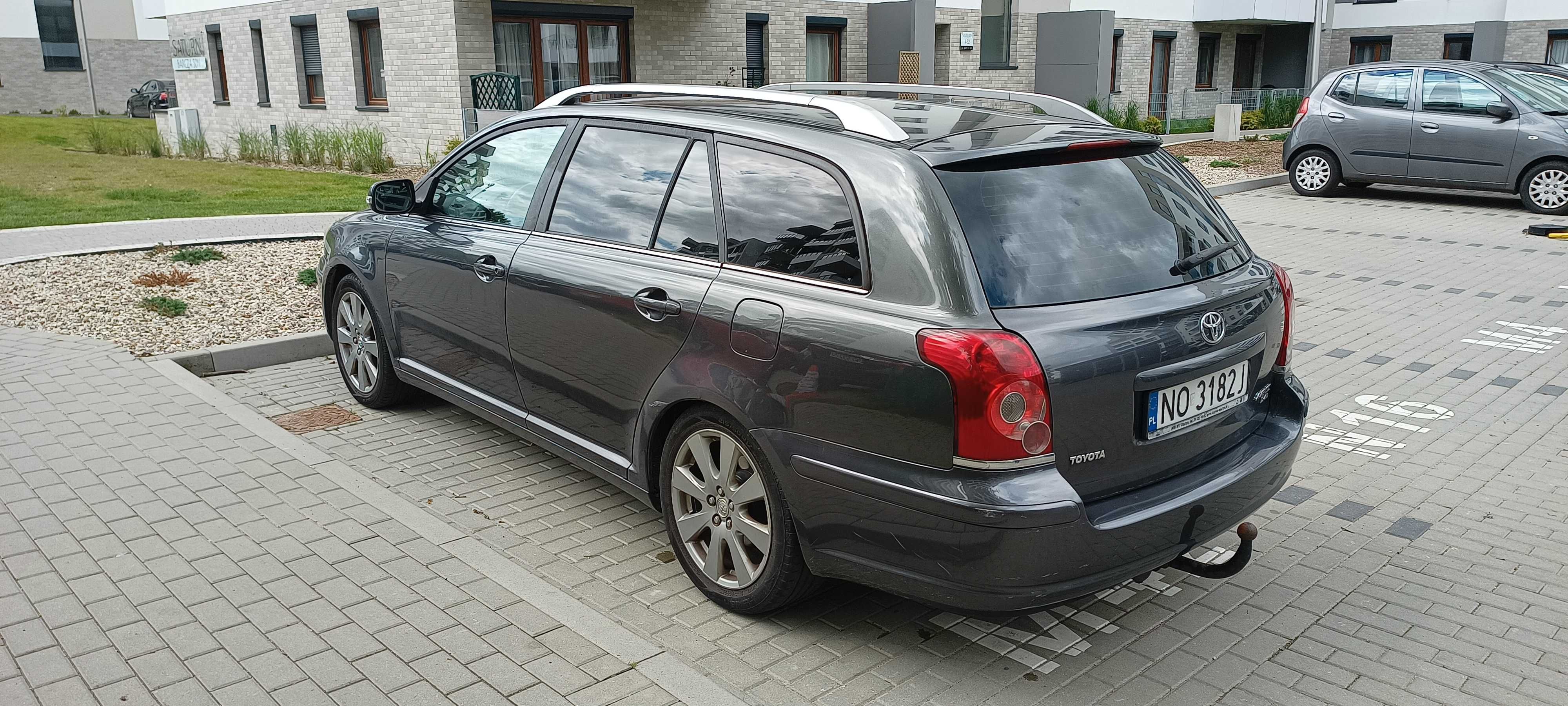 Toyota Avensis 2.0 D-4D Sol plus+NAVI