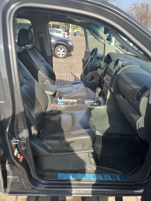 Nissan Navara 2.5tdi автомат 4x4 2008 в максималці, ідеал стан 7500$