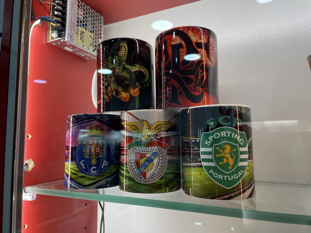 Personalizados Exclusivos – Canecas, Azulejos, Luminárias e Mais!