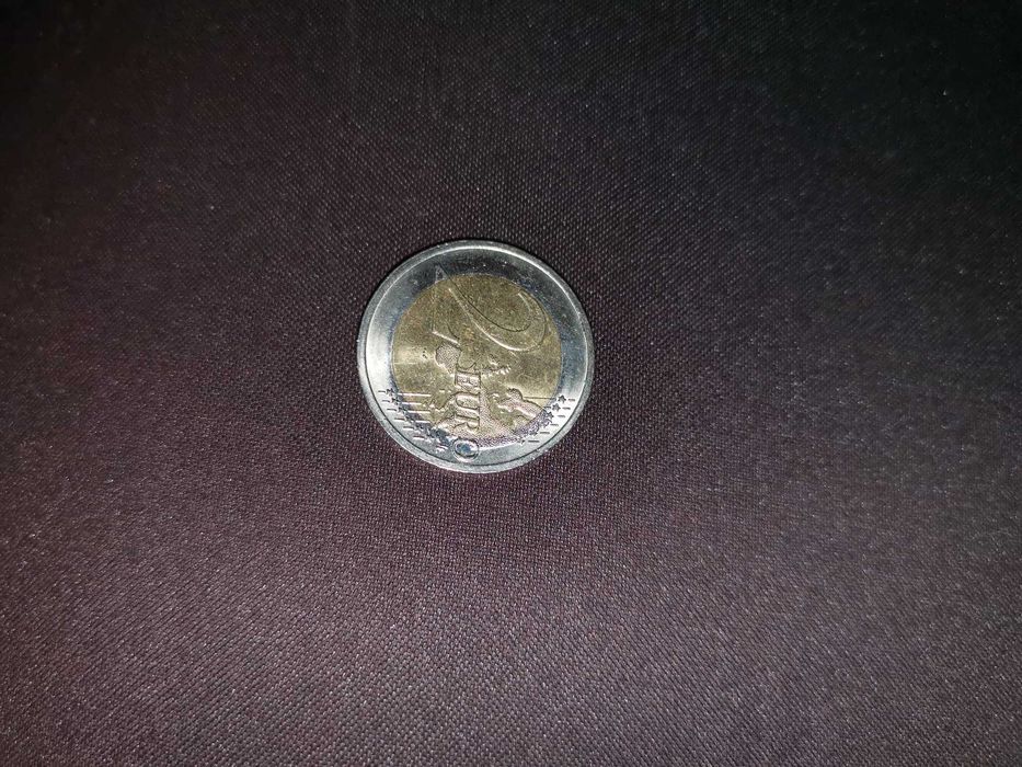 Moeda comemorativa de 2 euros alusiva ao saxónia - Palácio de Dresden.