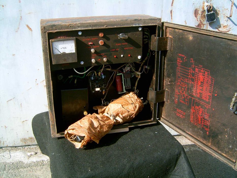 "Каскад" ус-во управления насосом по уровню в баке,скважине,водоеме.