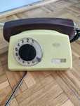 Telefon stacjonarny z PRL-u