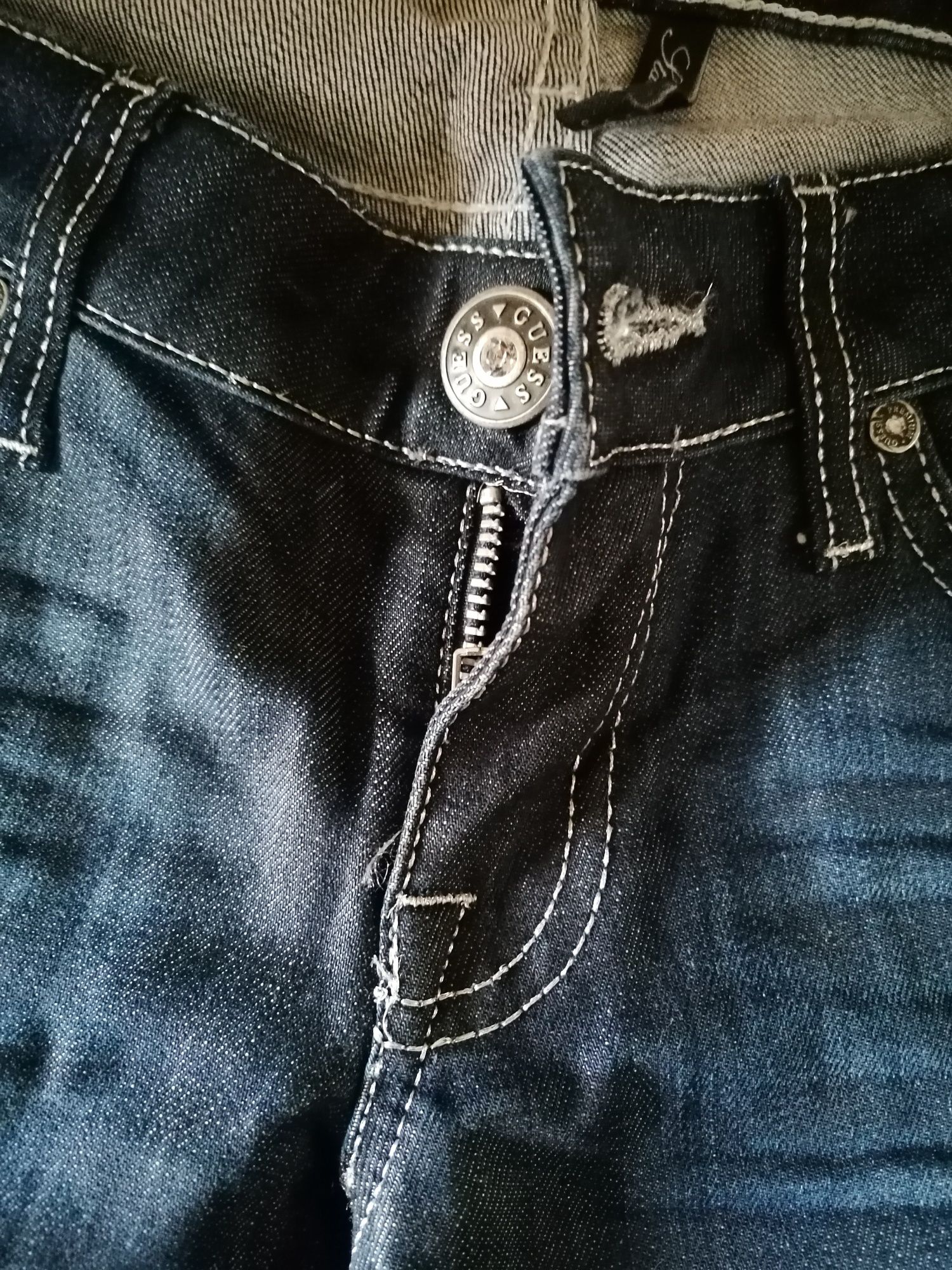 Spodnie jeansowe GUESS rozmiar 28
