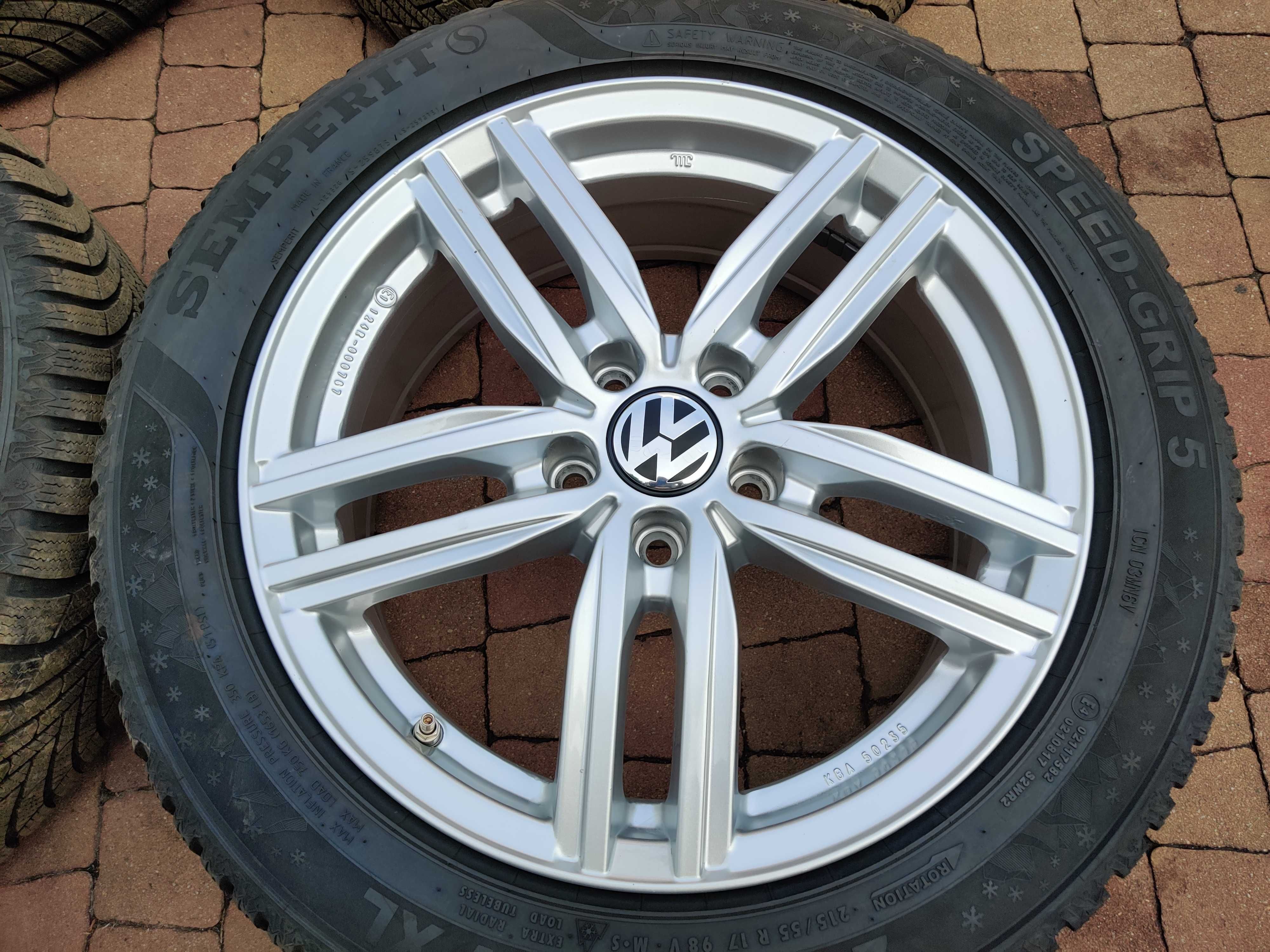 3535. Koła letnie Passat B9 Superb 5x112 215/55/17 8/9mm jak nowe 2022