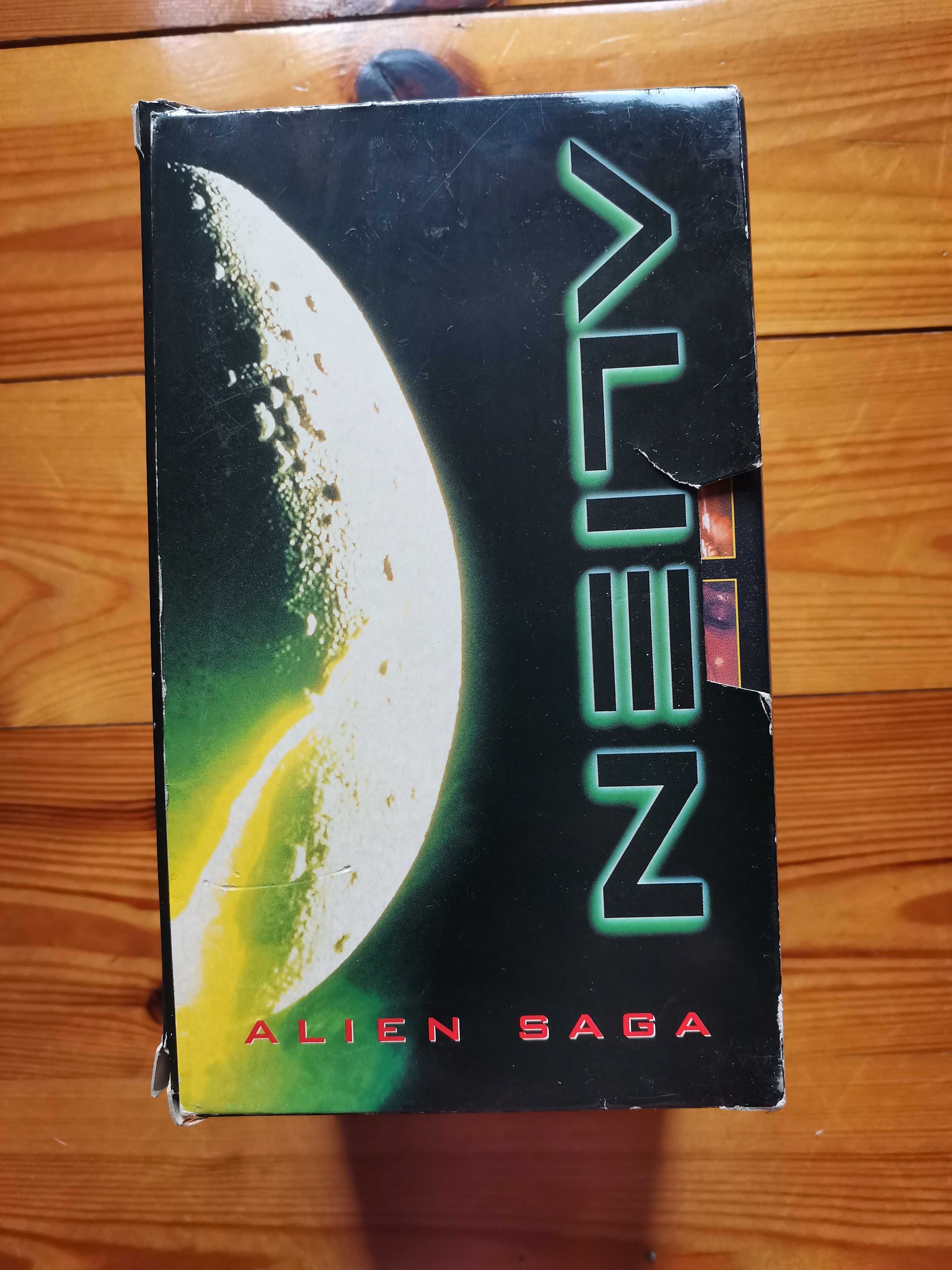 Saga ALIEN 4 kasety VHS