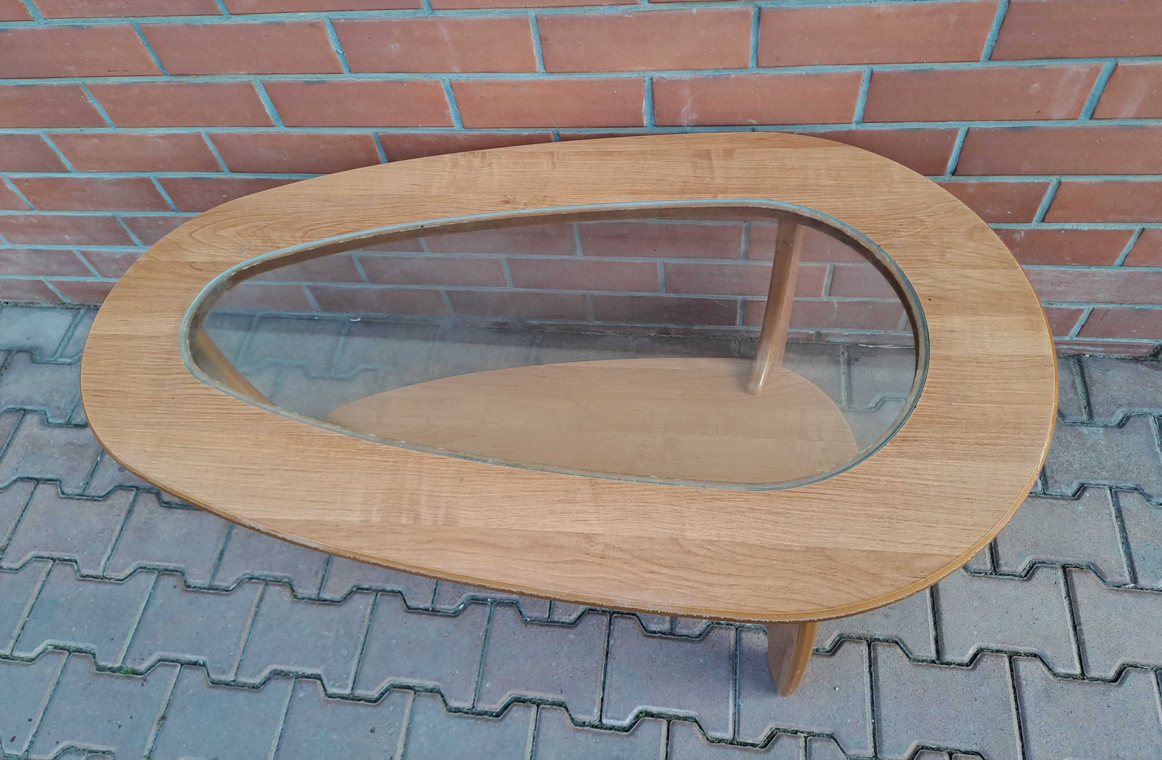 Stolik kawowy trójkątny obły z szybą 120x68xwys.56cm olcha stan bdb