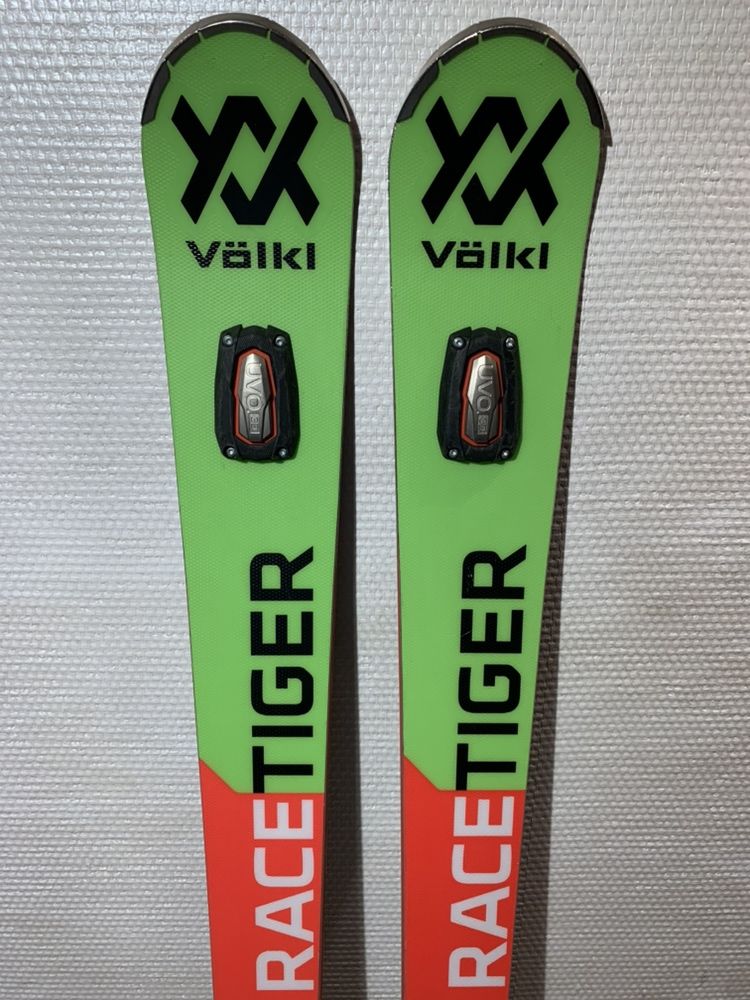 Narty Volkl RACETIGER GS UVO 3D 170 cm + rMotion2