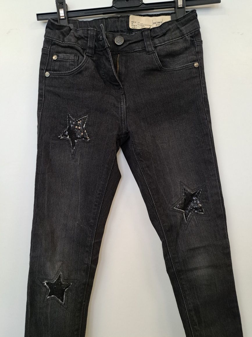Spodnie jeansy dla dziewczynki roz. 134