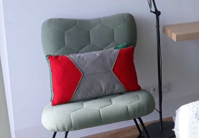 Cadeirão em tecido Verde