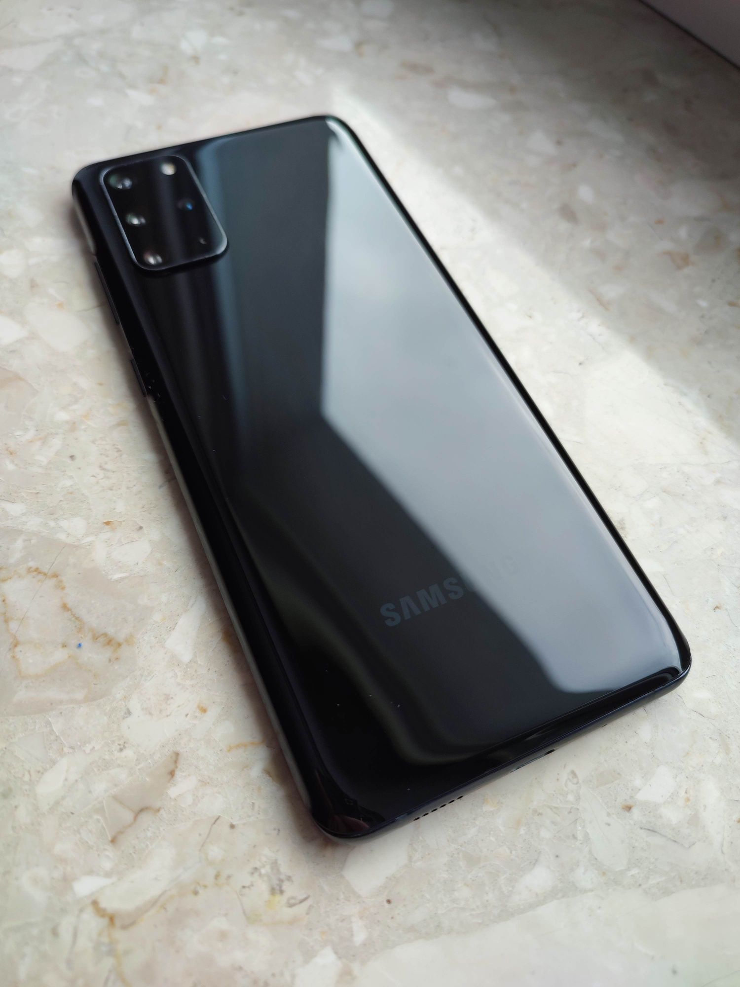 Samsung Galaxy S20+ PLUS 8/128GB | SUPER ZESTAW | Smartfon Powystawowy