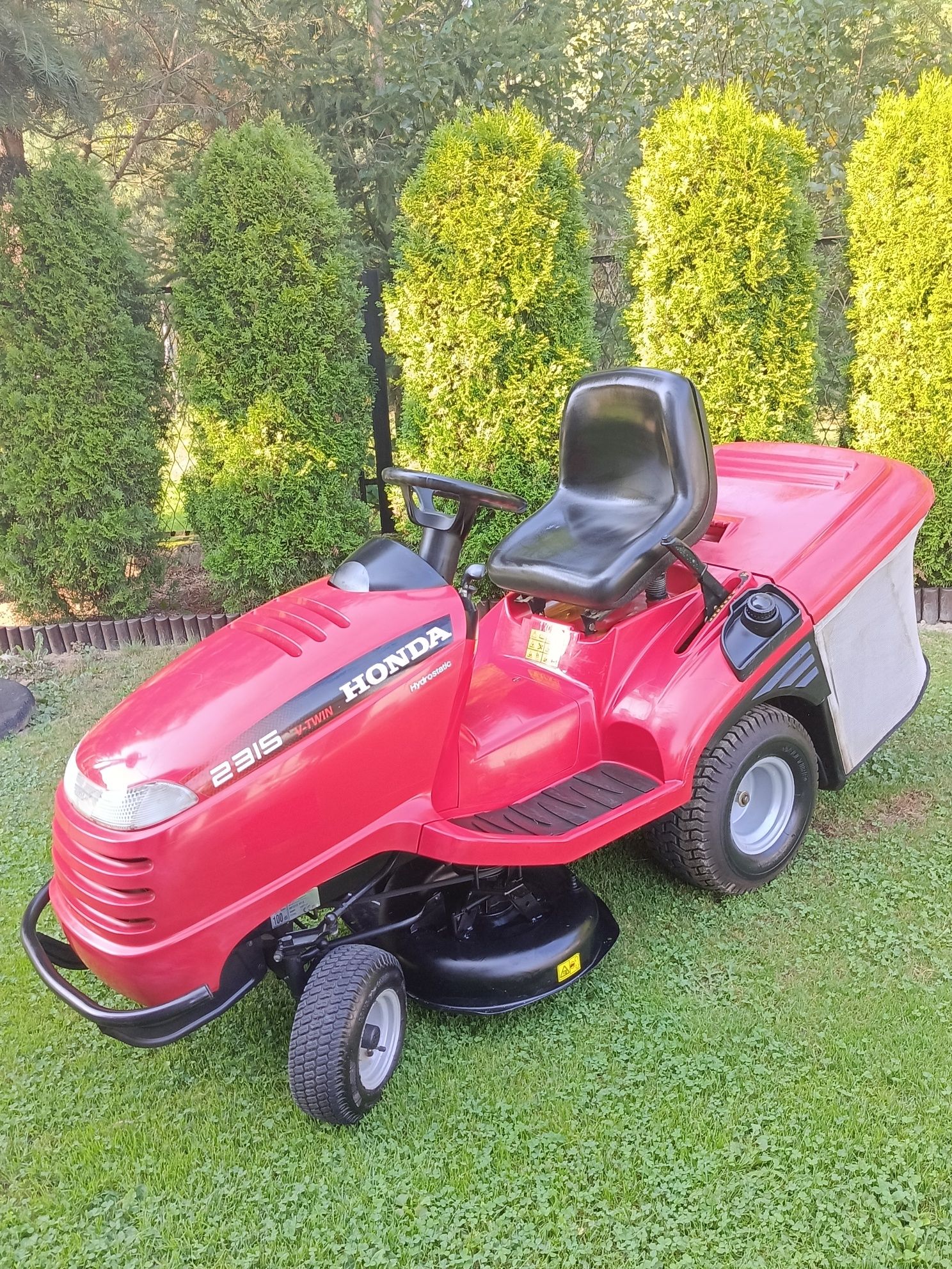 Kosiarka traktorek honda 2315