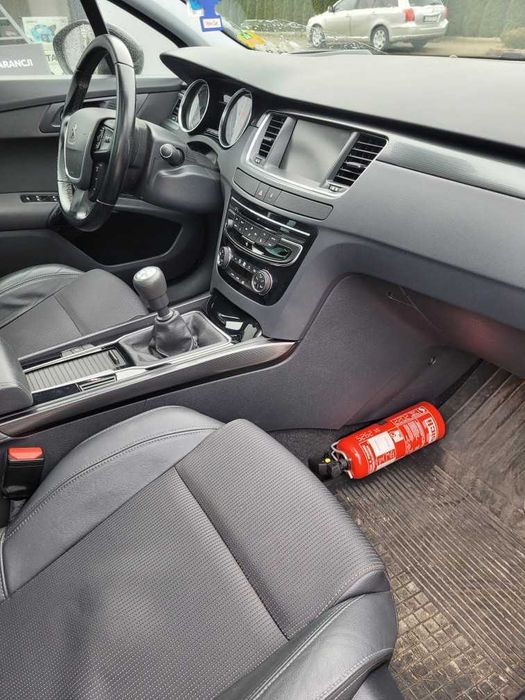 Samochód Peugeot 508