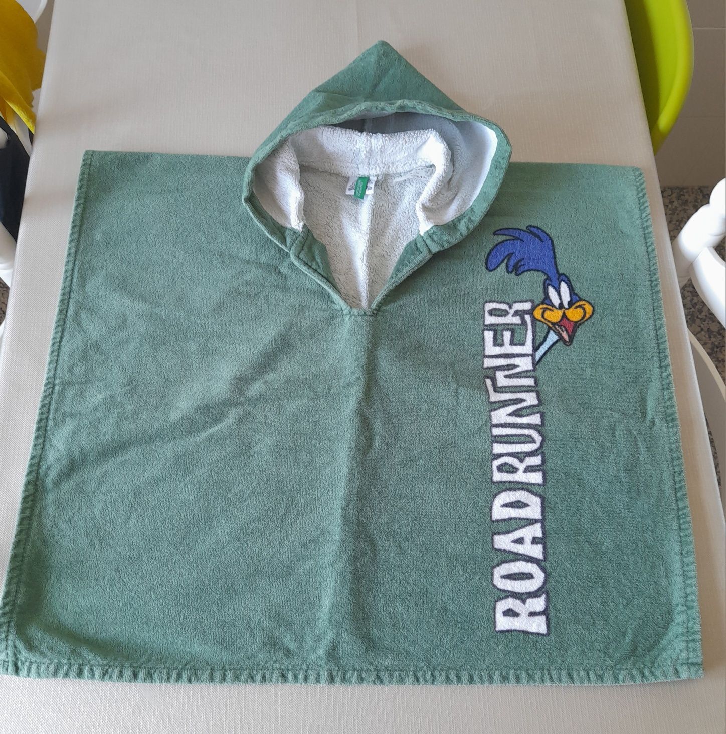 Poncho BENETTON de banho (3-4 anos)