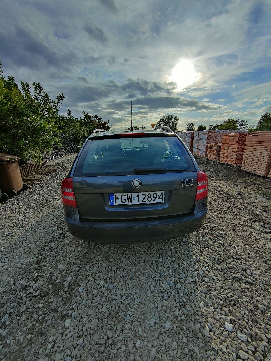 Skoda Octavia DSG 135KM