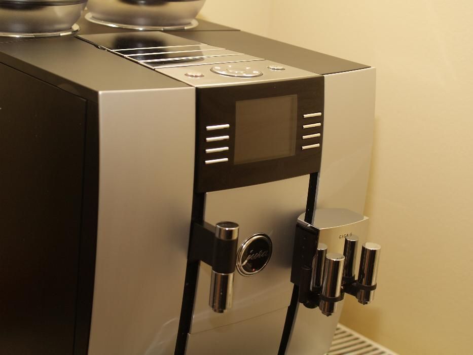 Serwis naprawa ekspresów do kawy Jura Faema Casadio Cimbali Lacimbali