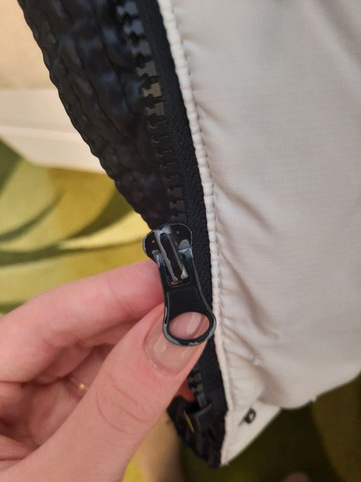 Жіноча курточка Colin's xs-s