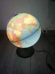 Lâmpada globo mundo