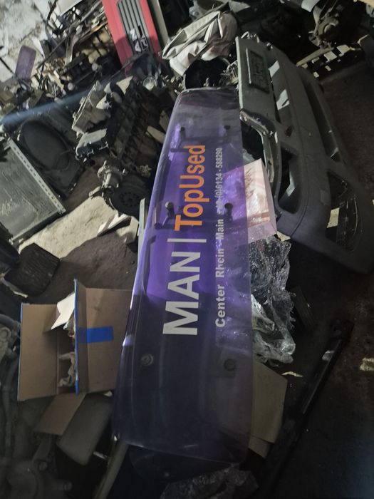 Сонцезахисний козирьок ман тга тгх